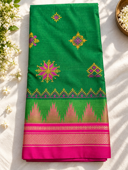 Green Kasuti Ilkal Saree with Pink Border